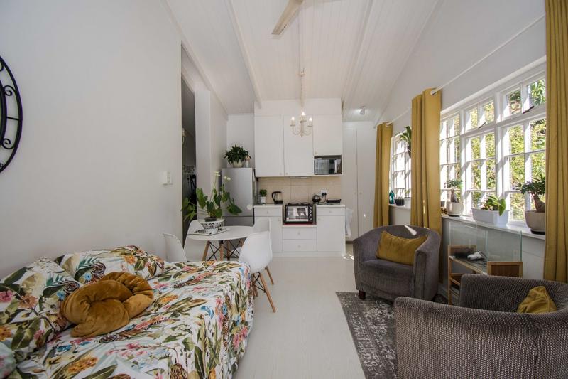 To Let 1 Bedroom Property for Rent in Briza Western Cape
